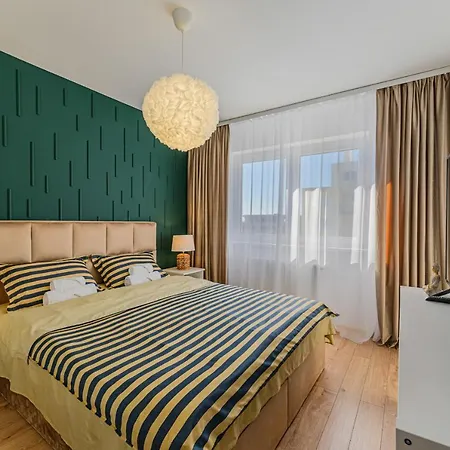 Happy Place 1 Braszów